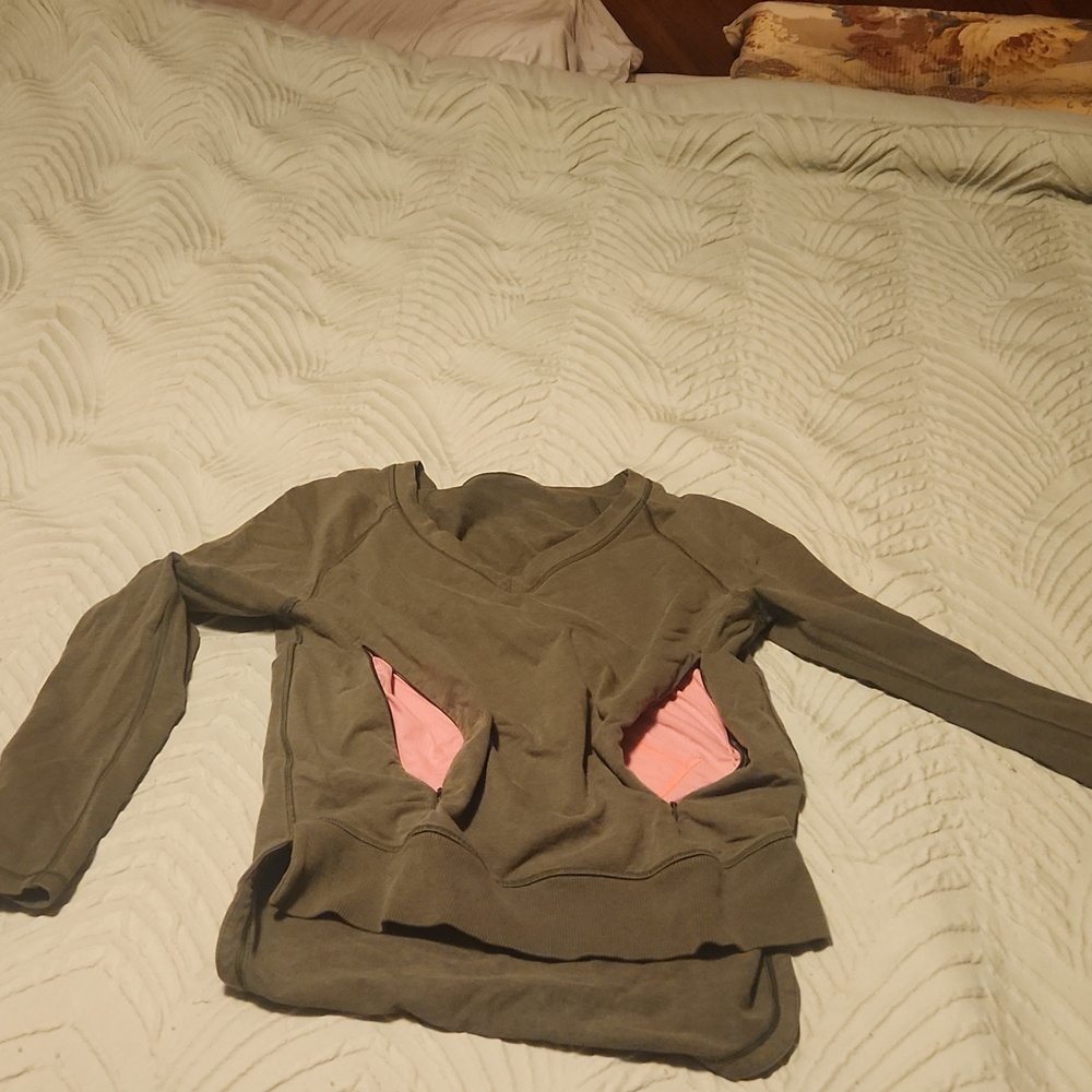 Lululemon swearshirt
